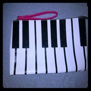 Betsey Johnson PIANO KEYBOARD BAG